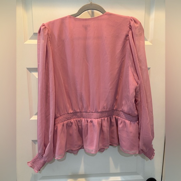 Express Pink Wrap Blouse NWT - Picture 4 of 4
